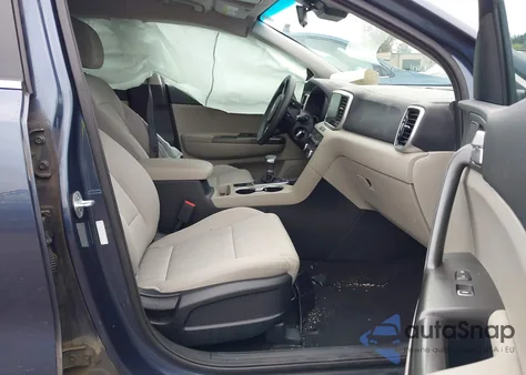 2022 Kia Sportage Lx z USA, uszkodzony, nr VIN KNDPMCACXN7995477